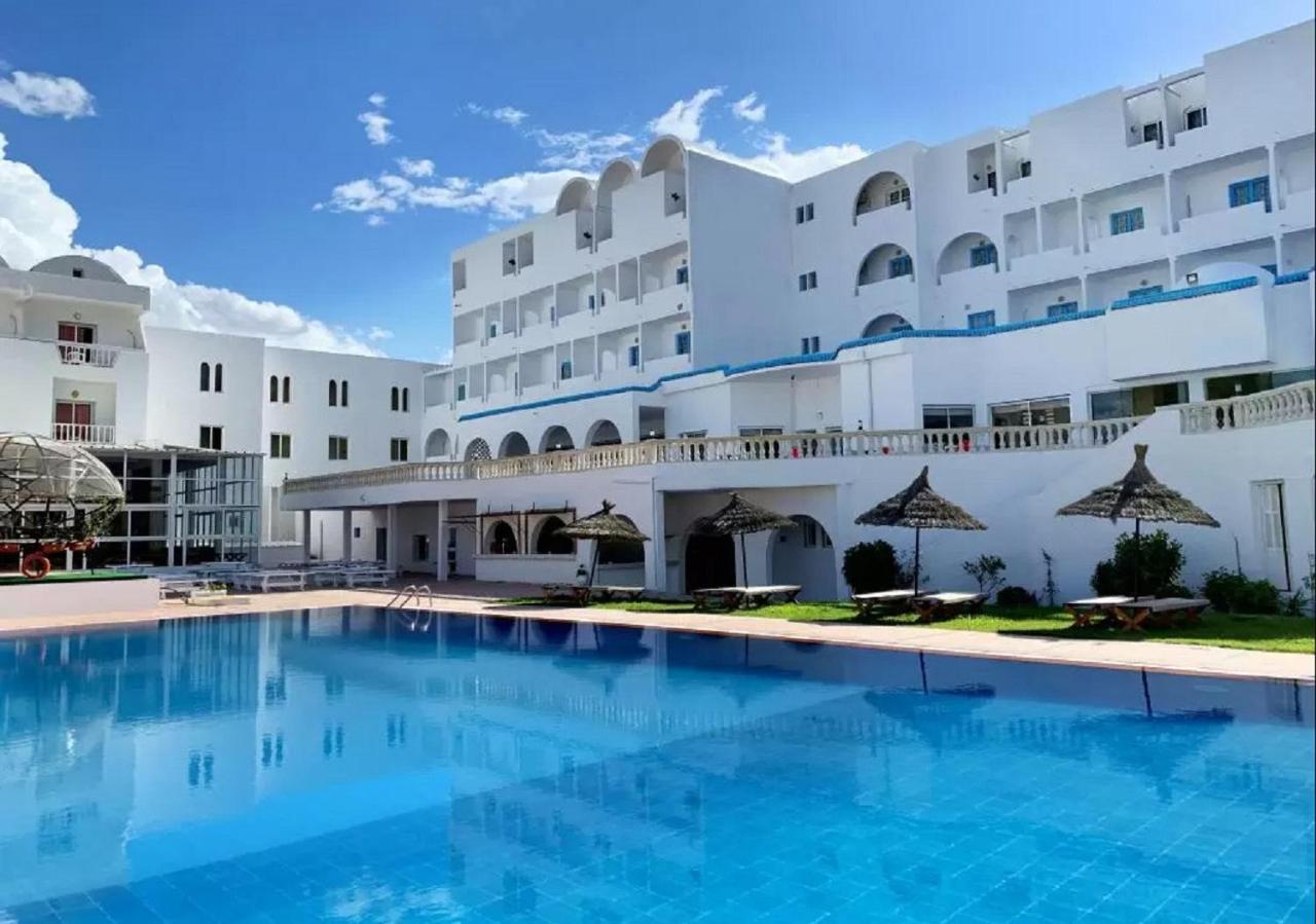Chott Meriem Hotel Best Beach- Family Only מראה חיצוני תמונה