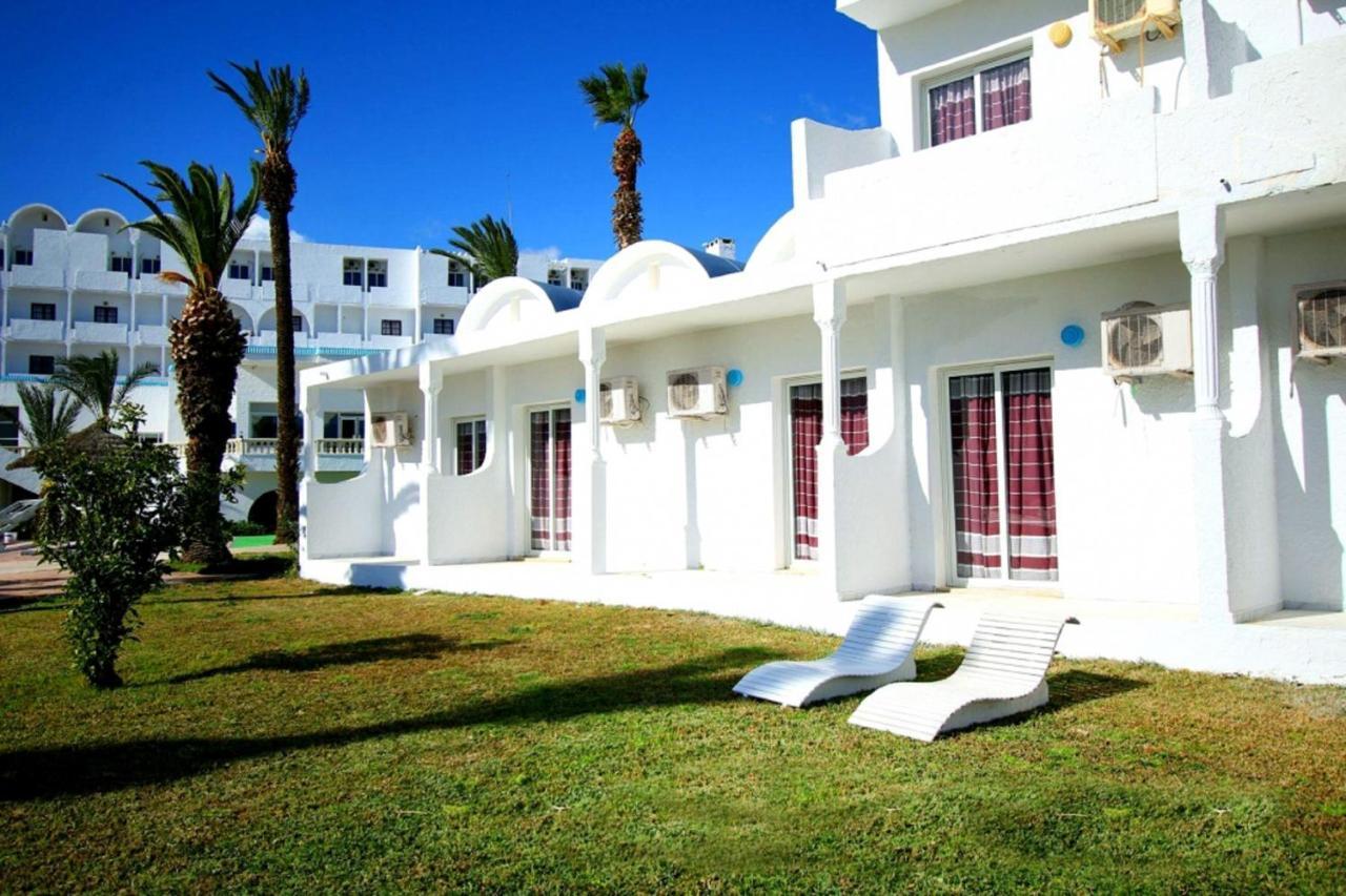 Chott Meriem Hotel Best Beach- Family Only מראה חיצוני תמונה