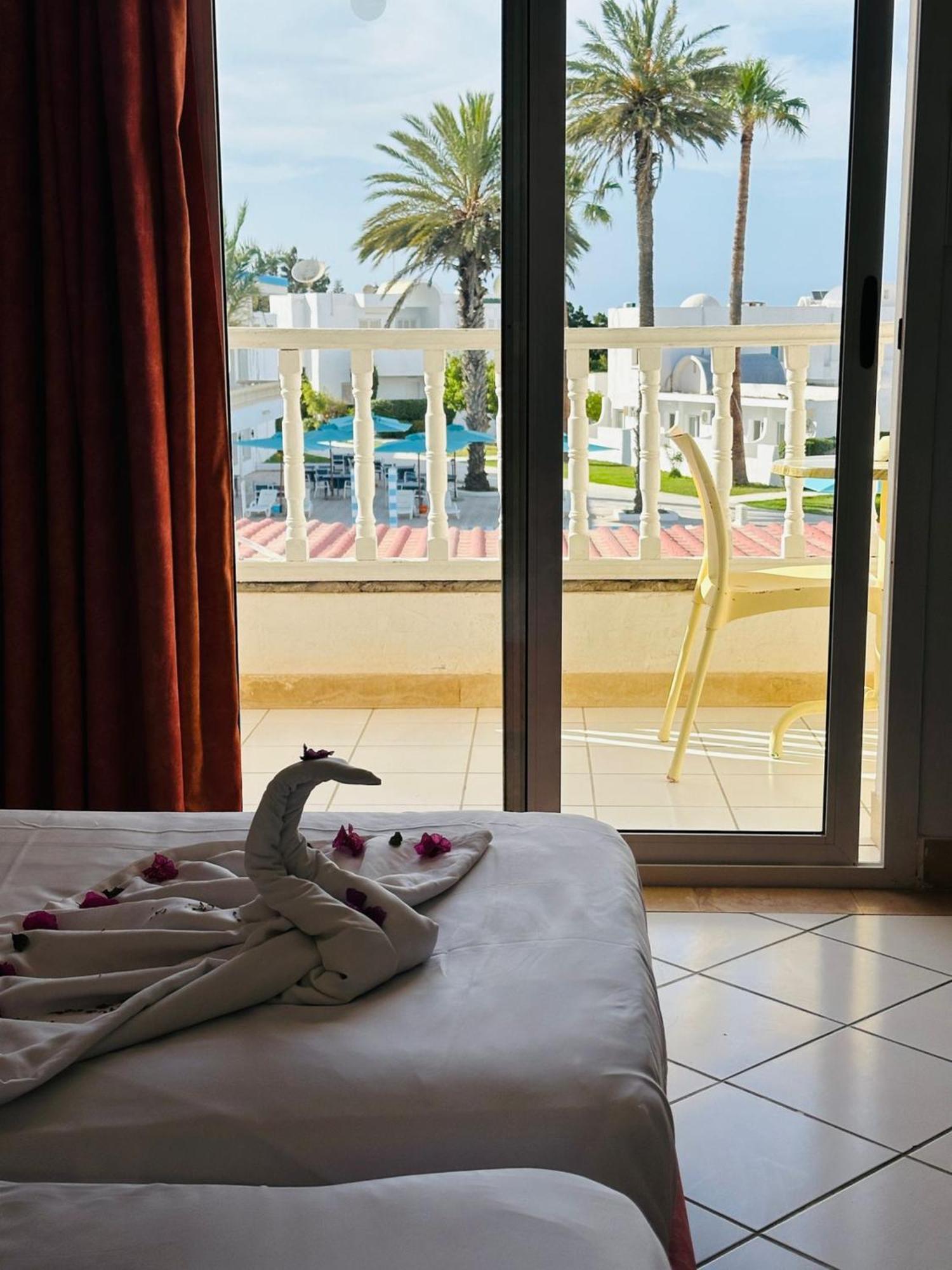 Chott Meriem Hotel Best Beach- Family Only מראה חיצוני תמונה